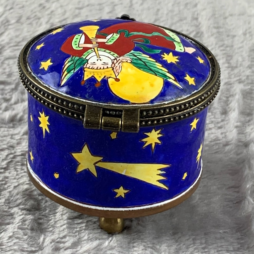 KELVIN CHEN Enamel Hinged Angel Round‎ STAMP DISPENSER 2002 Trinket Box No. 263 - Picture 7 of 12